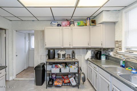 Tiny photo for 4151 Jackman Road, Toledo, OH 43612 (MLS # 10006681)