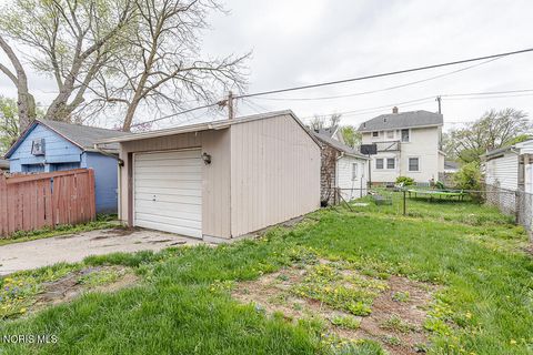 Tiny photo for 4151 Jackman Road, Toledo, OH 43612 (MLS # 10006681)