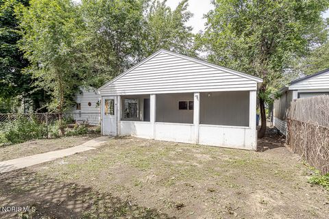 Tiny photo for 244 Raymer Boulevard, Toledo, OH 43605 (MLS # 10008194)