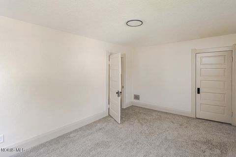 Tiny photo for 244 Raymer Boulevard, Toledo, OH 43605 (MLS # 10008194)