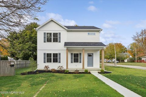 Photo of 207 Wood Street, Delta, OH 43515 (MLS # 10001404)