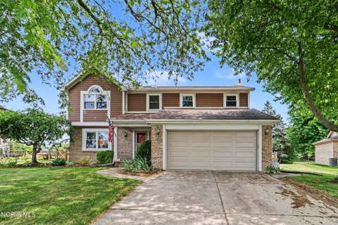 Photo of 2227 Glenrose Lane, Maumee, OH 43537 (MLS # 10010099)