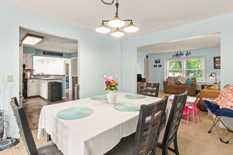 Tiny photo for 2227 Glenrose Lane, Maumee, OH 43537 (MLS # 10010099)