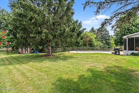 Tiny photo for 2227 Glenrose Lane, Maumee, OH 43537 (MLS # 10010099)