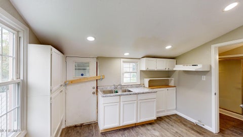Tiny photo for 1107 Peck Street, Toledo, OH 43608 (MLS # 10013083)