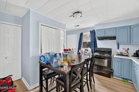 Tiny photo for 415 Mayfair Boulevard, Toledo, OH 43612 (MLS # 10011086)