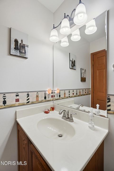 Tiny photo for 7223 Hunters Chase, Maumee, OH 43537 (MLS # 10004106)