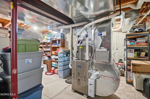 Tiny photo for 7223 Hunters Chase, Maumee, OH 43537 (MLS # 10004106)