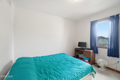 Tiny photo for 7223 Hunters Chase, Maumee, OH 43537 (MLS # 10004106)