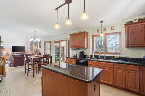 Tiny photo for 7223 Hunters Chase, Maumee, OH 43537 (MLS # 10004106)