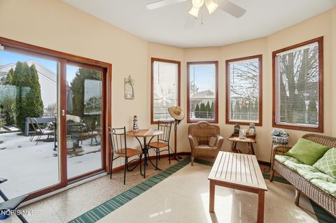 Tiny photo for 7223 Hunters Chase, Maumee, OH 43537 (MLS # 10004106)