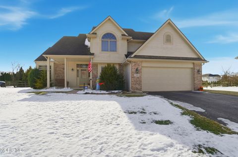 Tiny photo for 7223 Hunters Chase, Maumee, OH 43537 (MLS # 10004106)