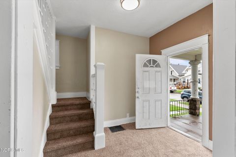 Tiny photo for 822 Delence Street, Toledo, OH 43605 (MLS # 10006523)