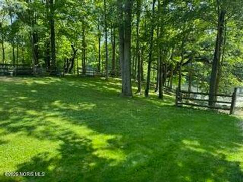 Tiny photo for 13704 Riley Road, Milan, OH 44846 (MLS # 10003482)