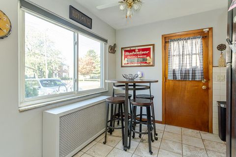 Tiny photo for 4912 Burnham Avenue, Toledo, OH 43612 (MLS # 10000012)