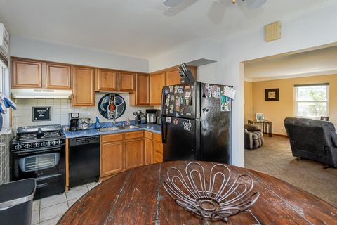 Tiny photo for 4912 Burnham Avenue, Toledo, OH 43612 (MLS # 10000012)