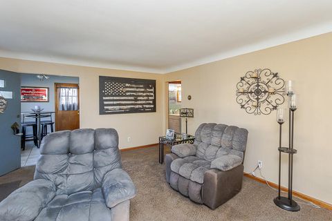 Tiny photo for 4912 Burnham Avenue, Toledo, OH 43612 (MLS # 10000012)