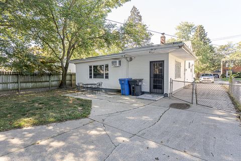 Tiny photo for 4912 Burnham Avenue, Toledo, OH 43612 (MLS # 10000012)