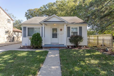 Photo of 4912 Burnham Avenue, Toledo, OH 43612 (MLS # 10000012)
