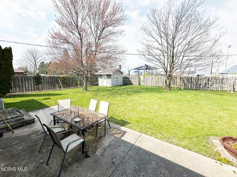 Tiny photo for 340 Hillshafer Drive, Findlay, OH 45840 (MLS # 10005617)