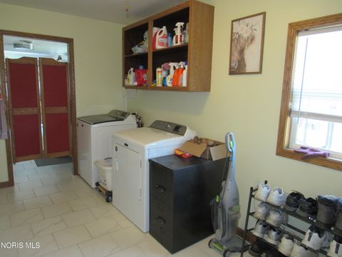 Tiny photo for 8437 18 Road, Bryan, OH 43506 (MLS # 10006129)