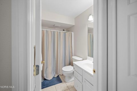 Tiny photo for 4347 Crystal Ridge Drive, Maumee, OH 43537 (MLS # 10004098)