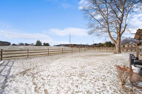 Tiny photo for 16103 S Normandy Road, Perrysburg, OH 43551 (MLS # 10005033)