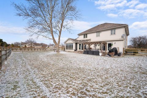 Tiny photo for 16103 S Normandy Road, Perrysburg, OH 43551 (MLS # 10005033)