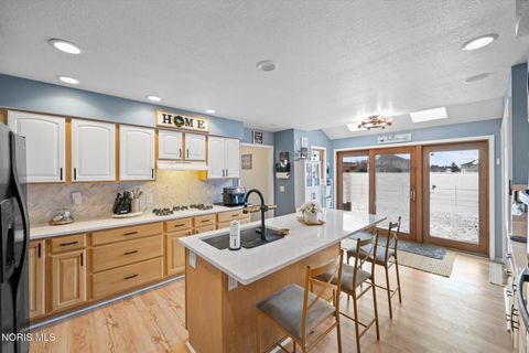 Tiny photo for 16103 S Normandy Road, Perrysburg, OH 43551 (MLS # 10005033)