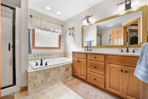 Tiny photo for 6041 Tournament Drive, Waterville, OH 43566 (MLS # 10006837)