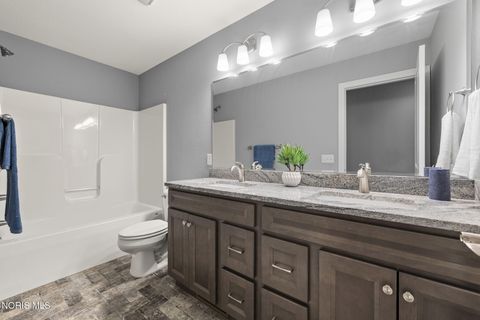Tiny photo for 9599 Newbury Lane, Whitehouse, OH 43571 (MLS # 10008224)