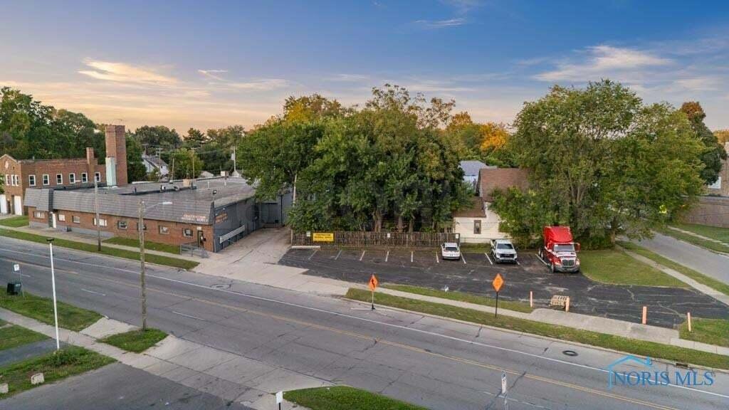 223 S Fearing Boulevard