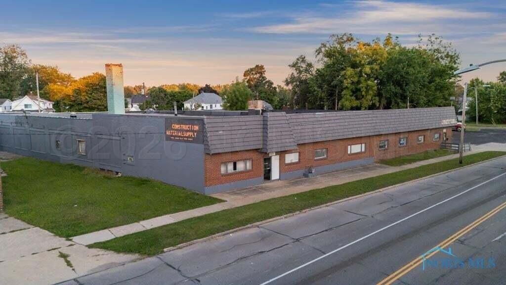 223 S Fearing Boulevard