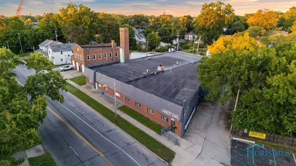 223 S Fearing Boulevard