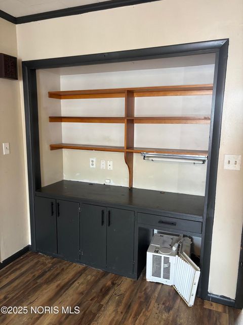 Tiny photo for 335 Windsor Lane, Gibsonburg, OH 43431 (MLS # 10002362)