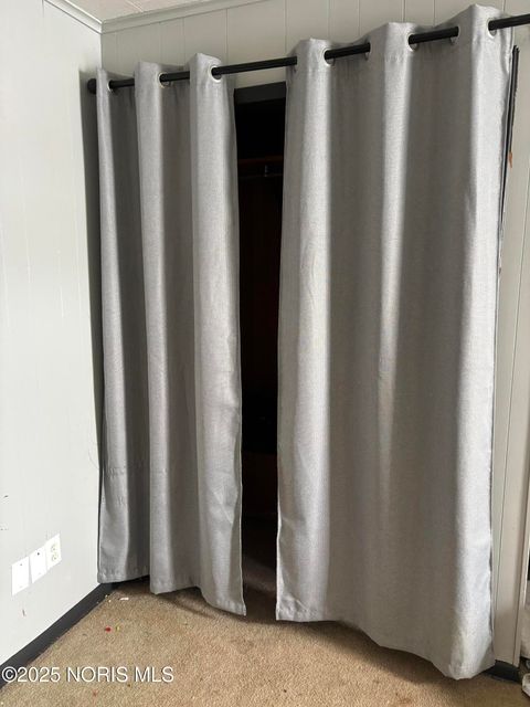 Tiny photo for 335 Windsor Lane, Gibsonburg, OH 43431 (MLS # 10002362)