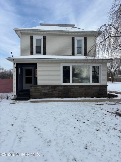 Tiny photo for 335 Windsor Lane, Gibsonburg, OH 43431 (MLS # 10002362)