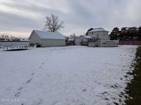 Tiny photo for 335 Windsor Lane, Gibsonburg, OH 43431 (MLS # 10002362)