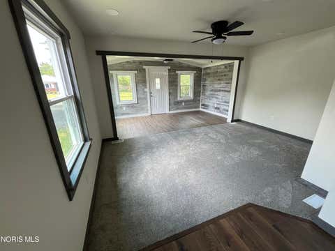 Tiny photo for 2519 Lima Avenue, Toledo, OH 43613 (MLS # 10011565)