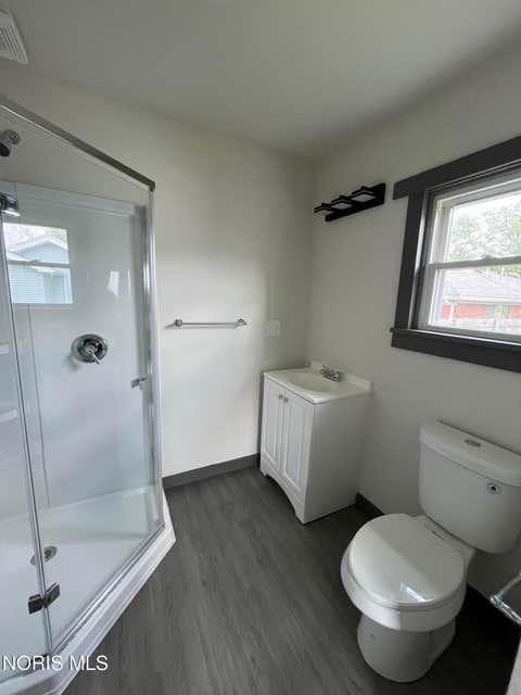 Tiny photo for 2519 Lima Avenue, Toledo, OH 43613 (MLS # 10011565)