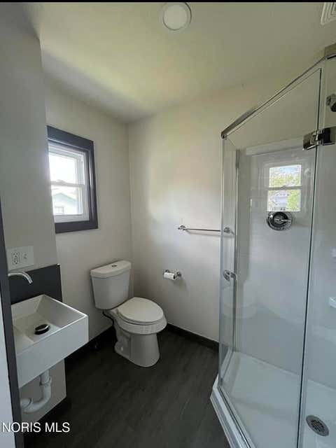 Tiny photo for 2519 Lima Avenue, Toledo, OH 43613 (MLS # 10011565)