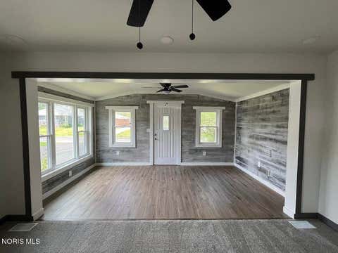 Tiny photo for 2519 Lima Avenue, Toledo, OH 43613 (MLS # 10011565)