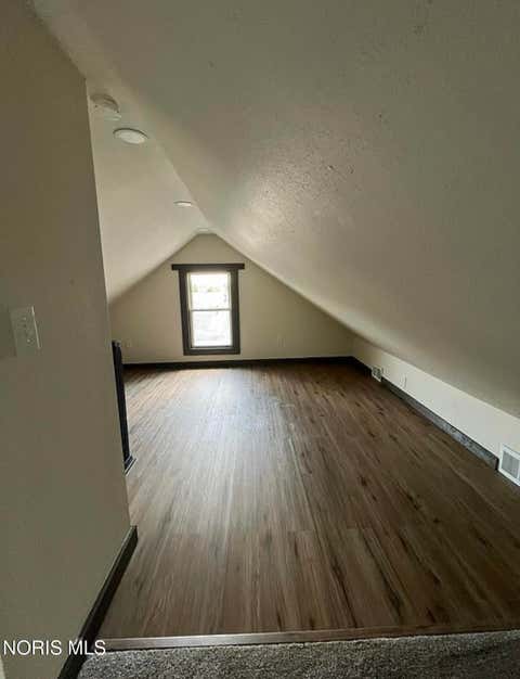 Tiny photo for 2519 Lima Avenue, Toledo, OH 43613 (MLS # 10011565)