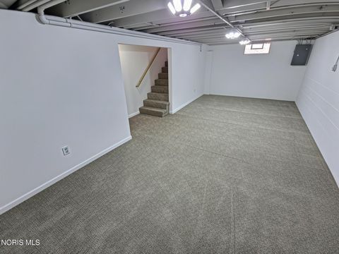 Tiny photo for 2324 Ward Street, Toledo, OH 43609 (MLS # 10010293)