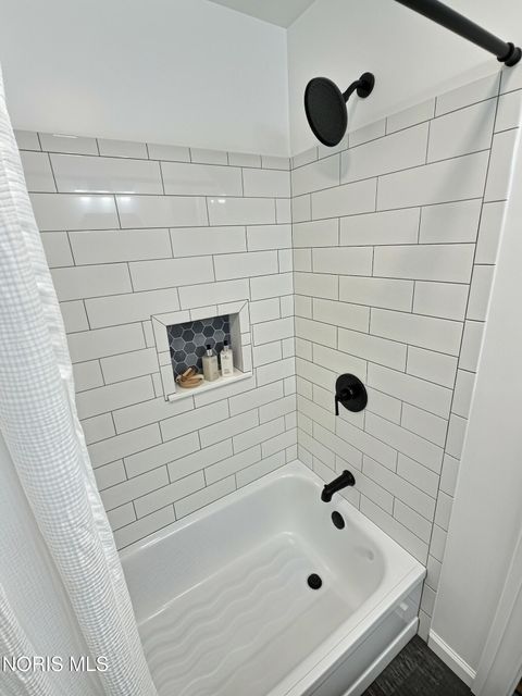 Tiny photo for 2324 Ward Street, Toledo, OH 43609 (MLS # 10010293)
