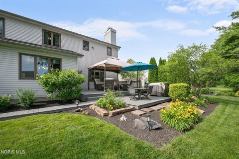 Tiny photo for 2252 Cedarwood Drive, Maumee, OH 43537 (MLS # 10009452)