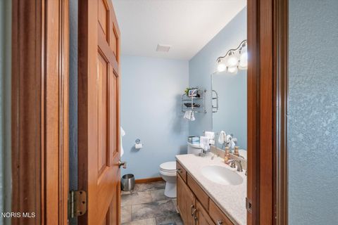 Tiny photo for 2252 Cedarwood Drive, Maumee, OH 43537 (MLS # 10009452)