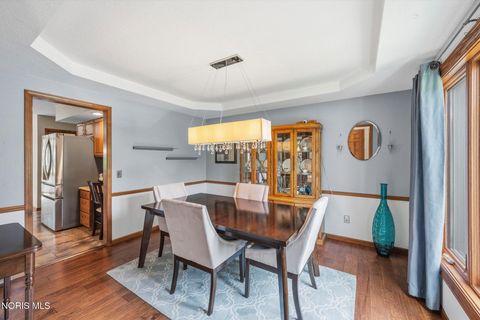 Tiny photo for 2252 Cedarwood Drive, Maumee, OH 43537 (MLS # 10009452)