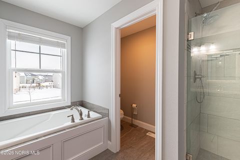 Tiny photo for 1480 Blackhawk Drive, Waterville, OH 43566 (MLS # 10003409)