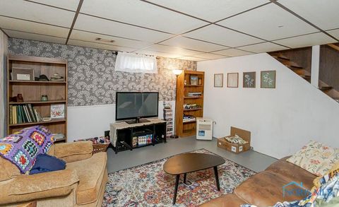 Tiny photo for 929 Linwood Avenue, Delta, OH 43515 (MLS # 10004153)